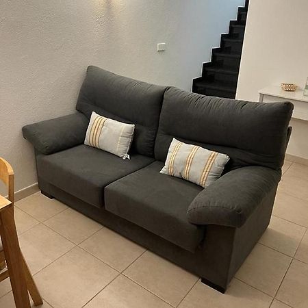 Apartament La Cova Peralada Esterno foto