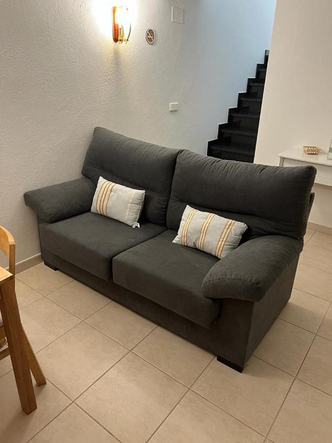 Apartament La Cova Peralada Esterno foto